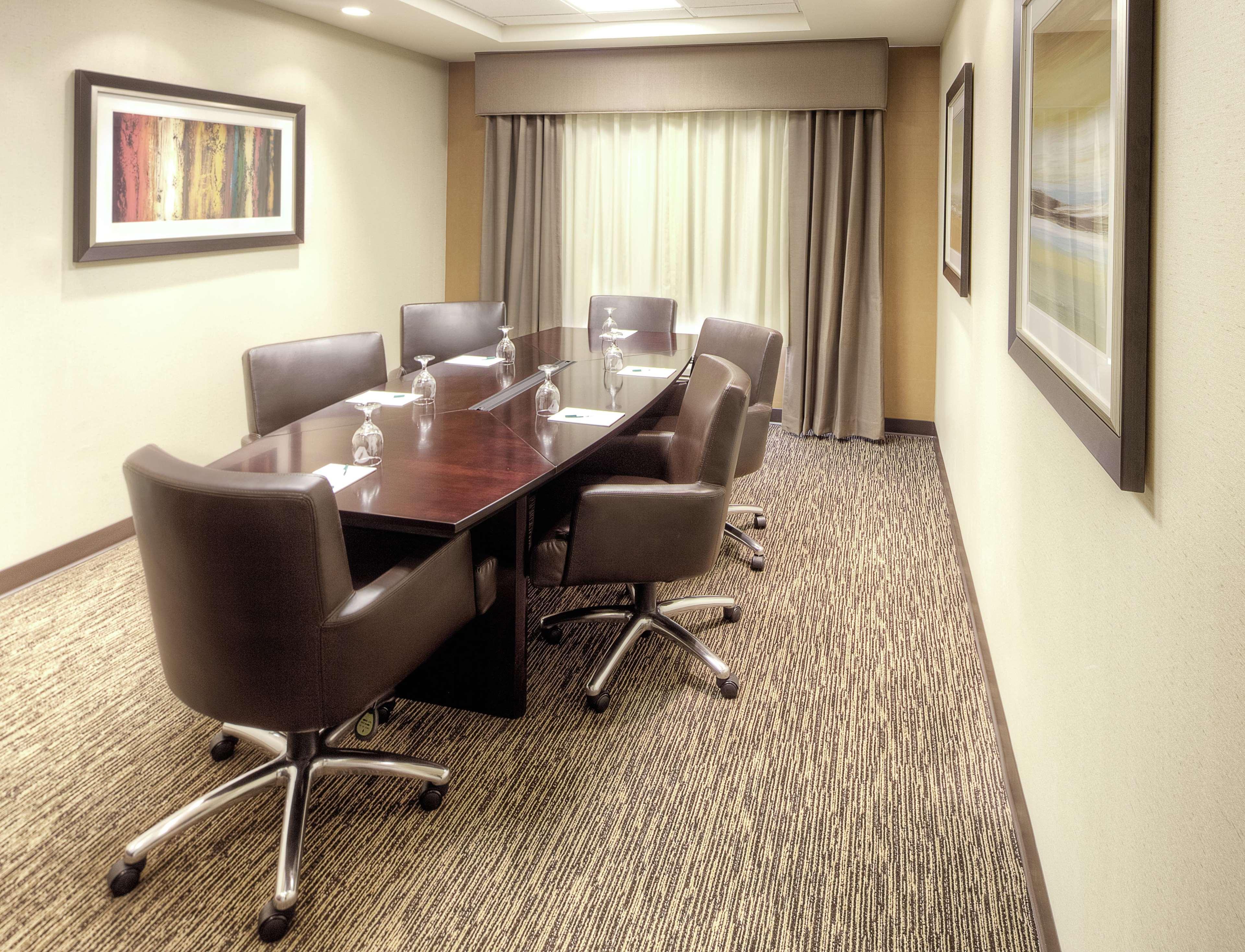Homewood Suites By Hilton Victoria Exterior photo